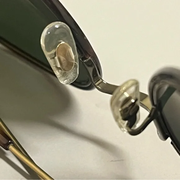 Oliver Peoples Red and Gold Sunglasses - Picture 8 of 13